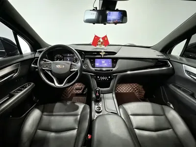 Cadillac XT6