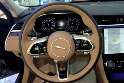 Jaguar XFL