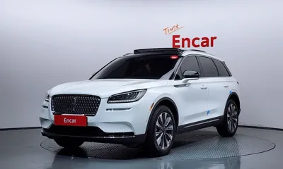 Lincoln Corsair