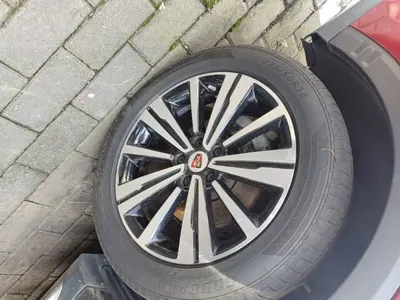 Roewe RX5