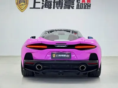 McLaren GT