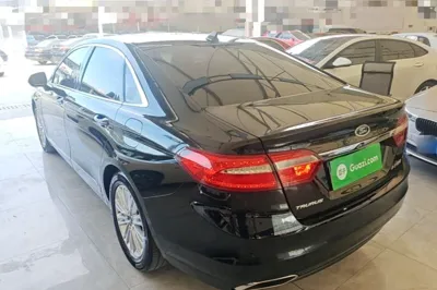 Ford Taurus