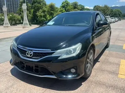 Toyota Reiz