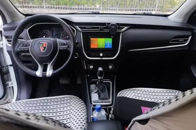 Roewe RX3