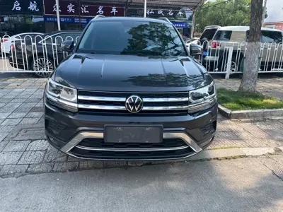 Volkswagen Tharu