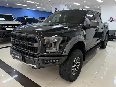 Ford F-150 Raptor