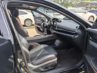 Changan UNI-V