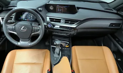 Lexus UX