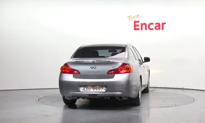 Infiniti G