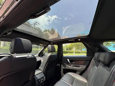 Land Rover Discovery Sport Hybrid