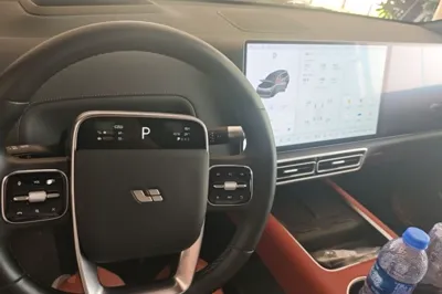 Li Auto L9