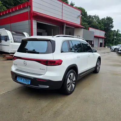 Mercedes-Benz EQB