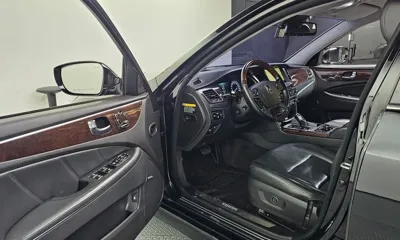 Hyundai Equus