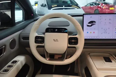 Li Auto Li Auto i6
