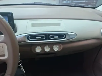 Wuling MINIEV