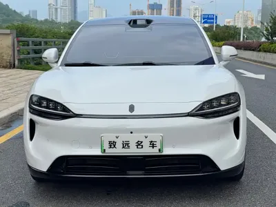 智界 Zhijie R7