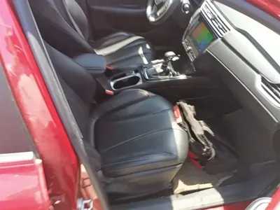 Roewe i5