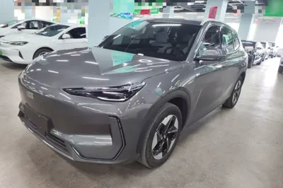 Geely Galaxy E5