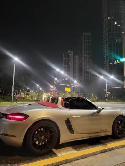 Porsche 718