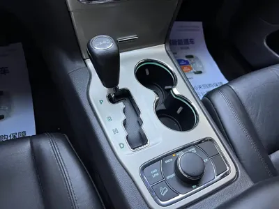 Jeep Grand Cherokee (Import)