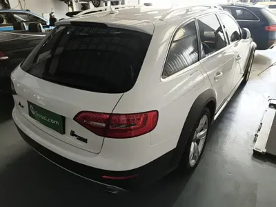 Audi A4 (Import)