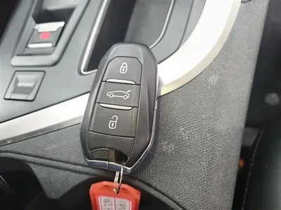 Peugeot 4008