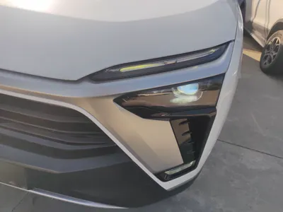 Nio ES8
