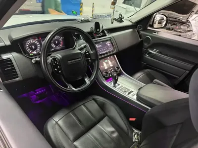 Land Rover Sport