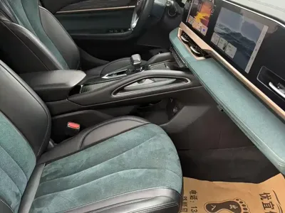 Geely Xingyue L