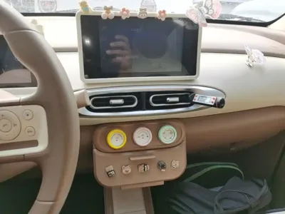 Wuling MINIEV