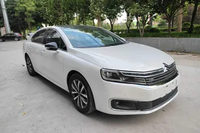 Citroen C6