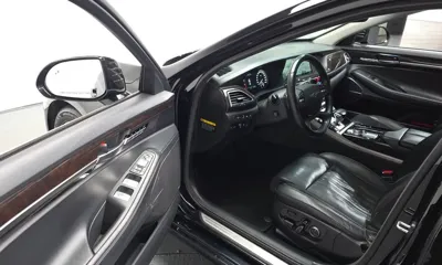 Genesis EQ900