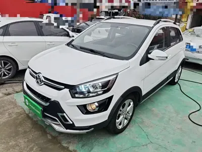 BAIC Senova X25