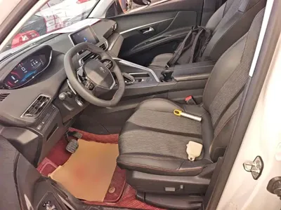 Peugeot 4008