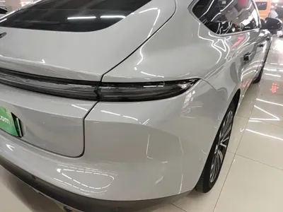 Nio ET5