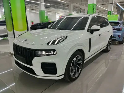 Lynk & Co 09 EM-P