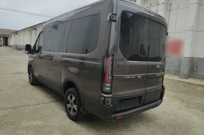Ford Transit T8