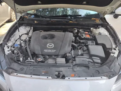 Mazda Mazda 3 Axela