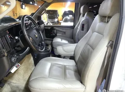 Chevrolet Express Van