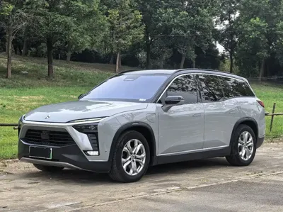 Nio ES8