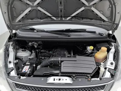 Wuling Rongguang V