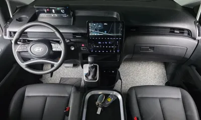 Hyundai Staria