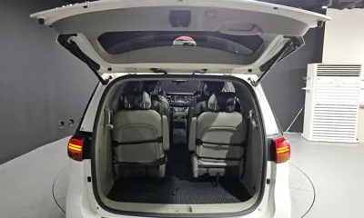Kia Canival