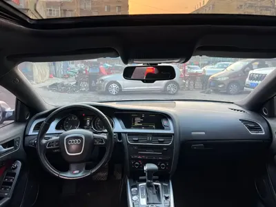 Audi S5