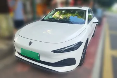 Roewe D7