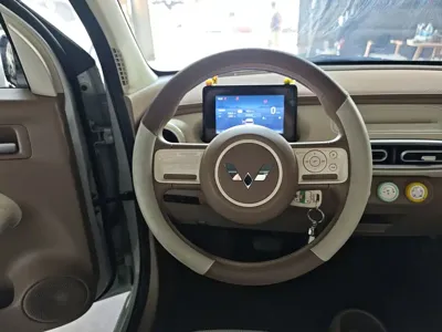 Wuling MINIEV