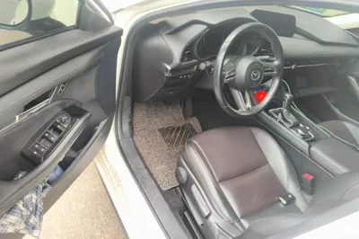 Mazda Mazda 3 Axela