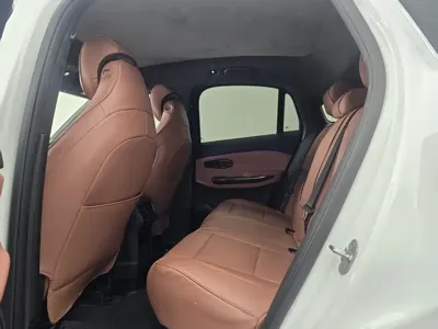 Nio EC6