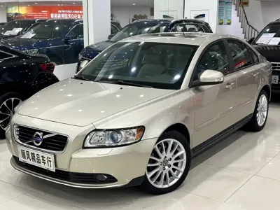 Volvo S40