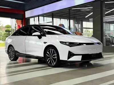 Xpeng P5